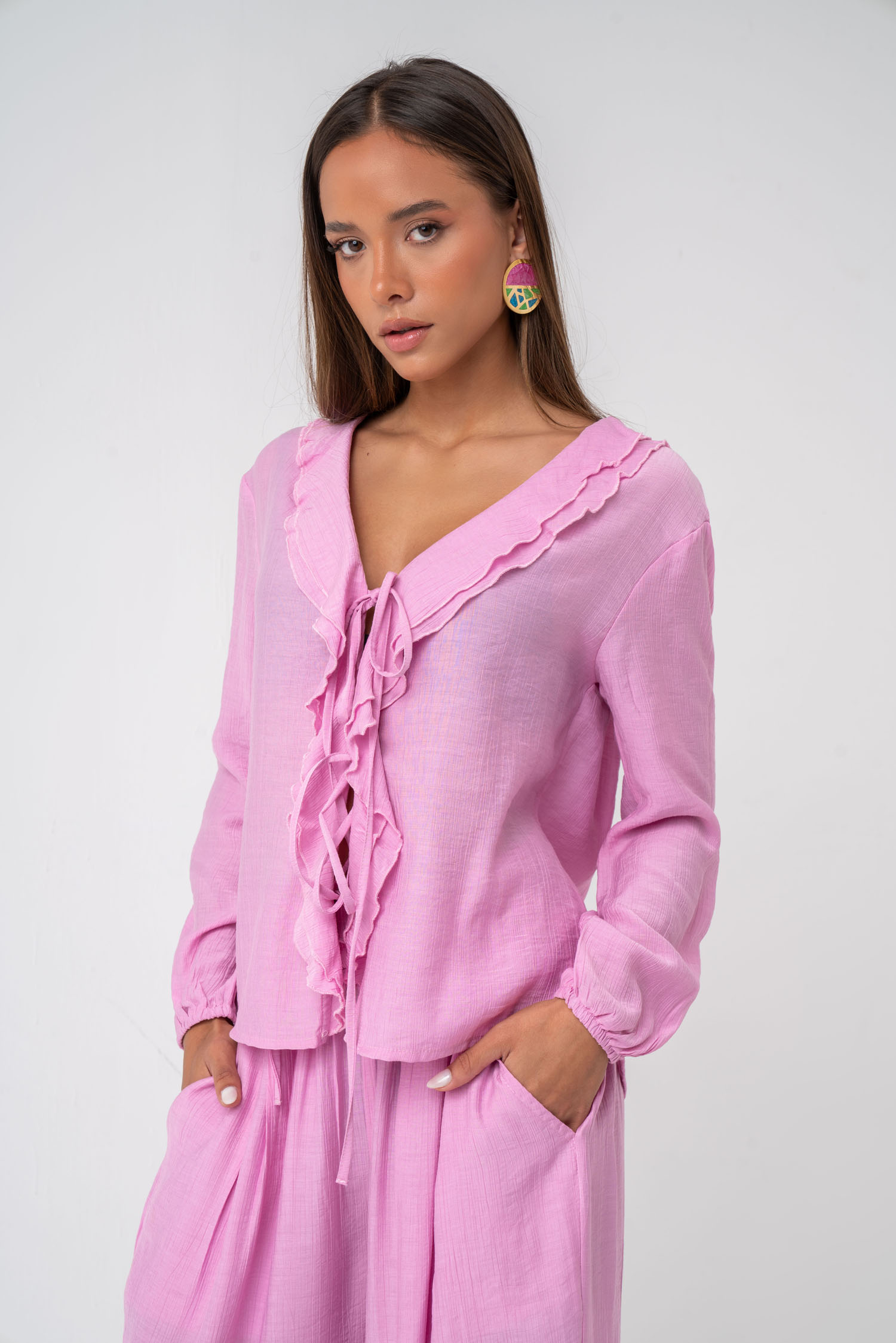DSC09917.jpg Sleeved top with ruffles on the chest - Image 1