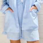 Linen shorts with pockets